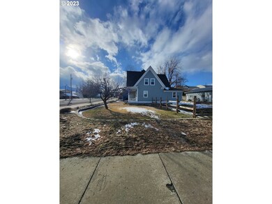 250 W Main St, Mount Vernon, OR 97865 - photo 4