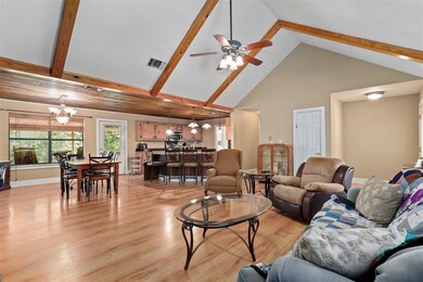 137 Mariah Dr, Weatherford, TX 76087 - photo 4