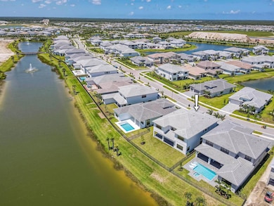 9903 Migration Point, Palm Beach Gardens, FL 33412 - photo 2