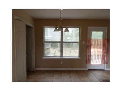 Breakfast Room. 7