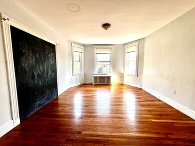 76 Babcock St unit 3, Brookline, MA 02446 - photo 2