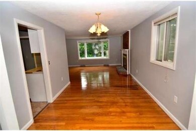 21 Cayuga Dr, Hudson, MA 01749 - photo 4