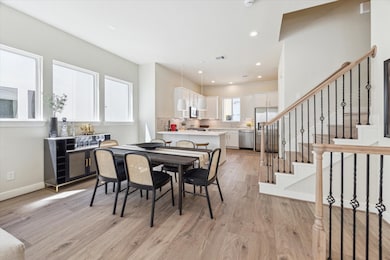 3083 Hicks St, Houston, TX 77007 - photo 7