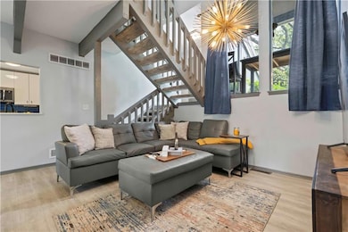 8009 Monrovia St, Lenexa, KS 66215 - photo 5