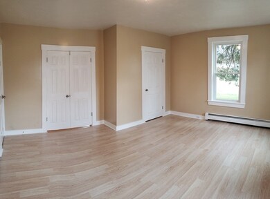 138 Summer St unit 1, North Brookfield, MA 01535 - photo 5