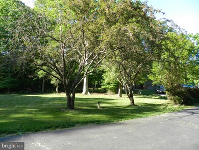 6680 Oakwood Cir, Indian Head, MD 20640 - photo 2