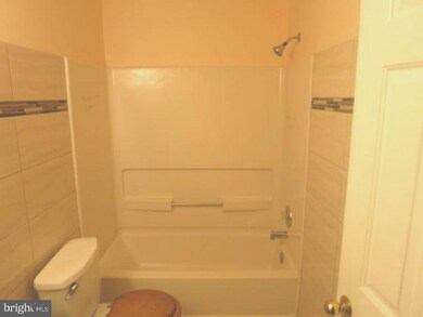 16 N Maple St unit H1, Woodbury, NJ 08096 - photo 7