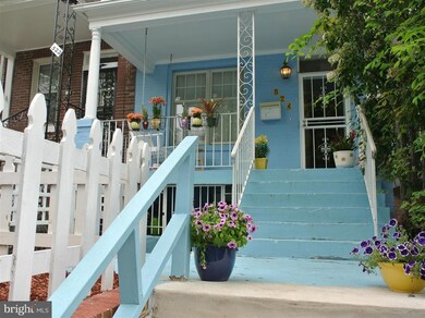 524 Irving St NW, Washington, DC 20010 - photo 2