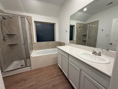 1739 Sahara Dr, Crosby, TX 77532 - photo 6