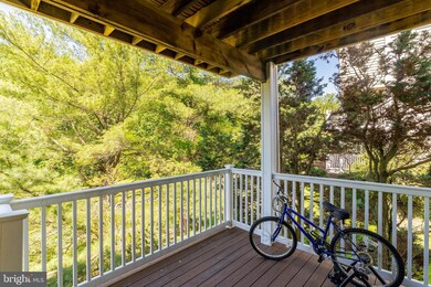 9244 Cardinal Forest Ln unit 201, Lorton, VA 22079 - photo 3