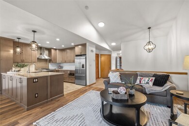Living room & Kitchen