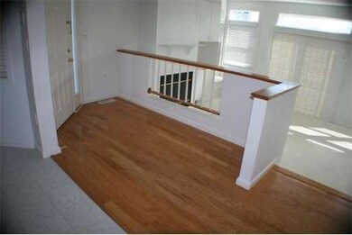 550 White Cliff Dr, Plymouth, MA 02360 - photo 5