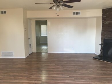 5002 W Bethany Home Rd unit 155, Glendale, AZ 85301 - photo 3