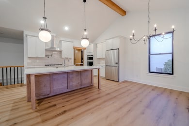 unlisted-address, Sycamore, IL 60178 - photo 3