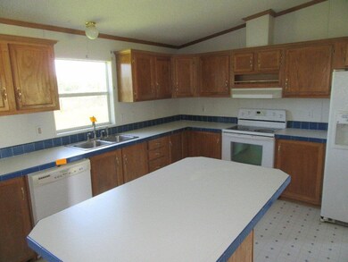 12619 County Road 38, Alvin, TX 77511 - photo 4