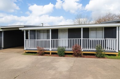 123 Stavena Rd unit 3, Wharton, TX 77488 - photo 2