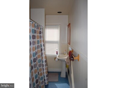 430 Pusey Ave, Darby, PA 19023 - photo 7