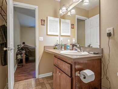 71 Navajo Trail, Crawfordville, FL 32327 - photo 7