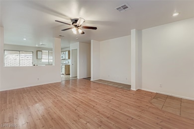 633 Indian Row Ct, Henderson, NV 89011 - photo 3