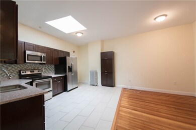 440 Main St unit 3, Warren, RI 02885 - photo 3