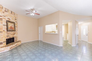 11015 Cottontop Ct, Houston, TX 77086 - photo 6