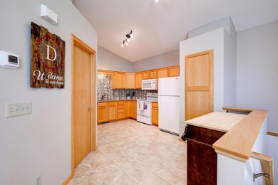 3921 124th Cir NW, Coon Rapids, MN 55433 - photo 5