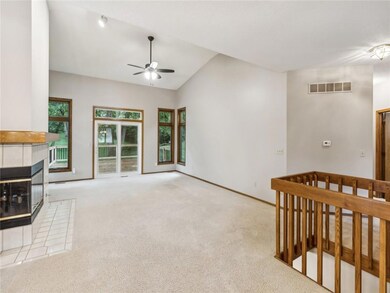 3211 SW 33rd St, Des Moines, IA 50321 - photo 6