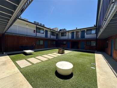 4526 Munger Ave unit 208, Dallas, TX 75204 - photo 3