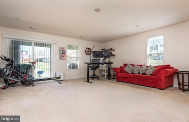 45946 Grammercy Terrace, Sterling, VA 20166 - photo 5