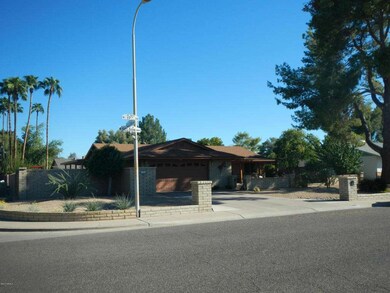 02 Corner Property