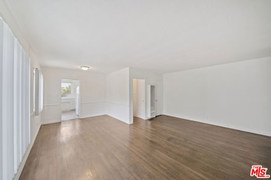 2314 S Corning St unit 9, Los Angeles, CA 90034 - photo 5