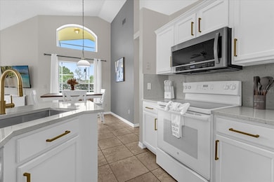 Kitchen & Dining Combo with a lot of natural Light