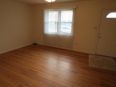 3110 hillgate (8) (1)