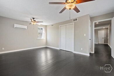 3205 Bulloch St unit B, Savannah, GA 31405 - photo 5