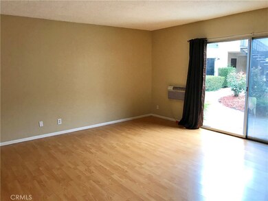 888 N Palm Ave unit 6, Upland, CA 91786 - photo 3