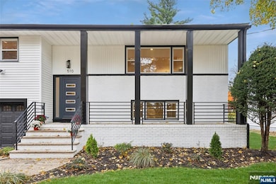 510 Finlay Place, South Orange, NJ 07079 - photo 2