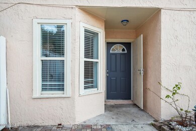 2511 Hidden Village Dr, Jacksonville, FL 32216 - photo 2