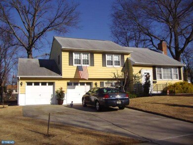 445 Parkview Dr, Mount Holly, NJ 08060 - photo 3