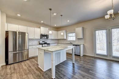 162 Valimar Dr, Braselton, GA 30517 - photo 2