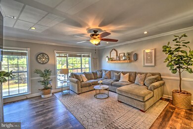 1529 Ashburnham Dr, Crofton, MD 21114 - photo 6