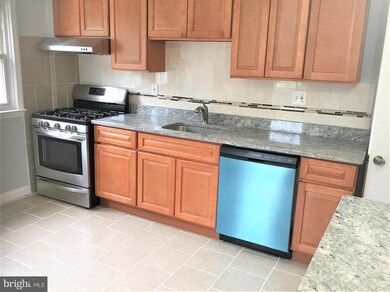 8627 Oak Rd, Parkville, MD 21234 - photo 5