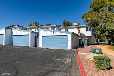 4026 Great Plains Way, Las Vegas, NV 89121 - photo 5