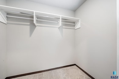 6704 E Thimbleweed St, Sioux Falls, SD 57110 - photo 6