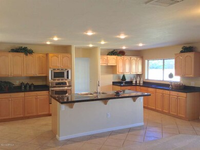 Beautiful Kitchen with Huge Island