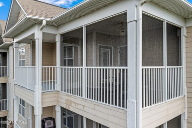 240woodlands_unit18-33