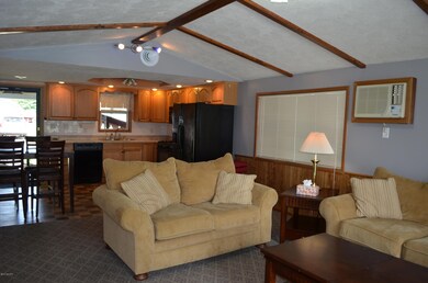 LOOK AT ALL THE ROOM INSIDE VERY DECEPT