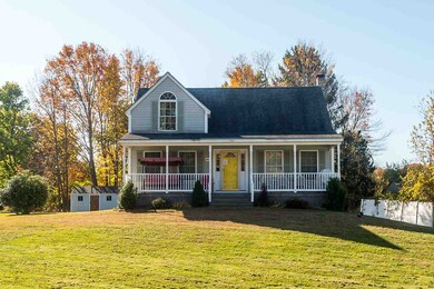 63 1/2 Elm St, Newmarket, NH 03857 - photo 2