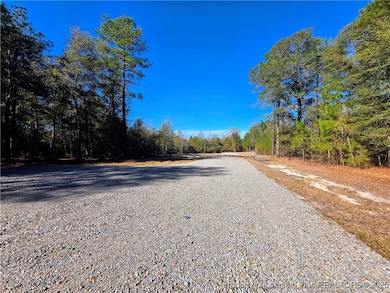 986 John B Carter Rd, Fayetteville, NC 28312 - photo 2