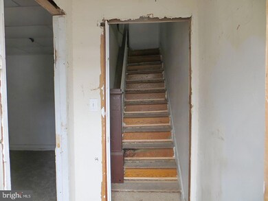 4823 Reisterstown Rd, Baltimore, MD 21215 - photo 4