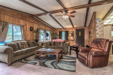 18886 Tuscarora Ln, Bend, OR 97702 - photo 4